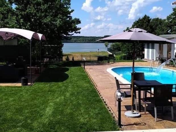 سميديريفو Vila Mila Riverside Apartments المظهر الخارجي الصورة