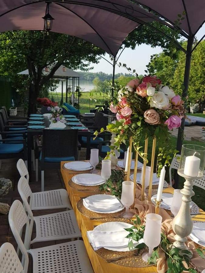 سميديريفو Vila Mila Riverside Apartments المظهر الخارجي الصورة