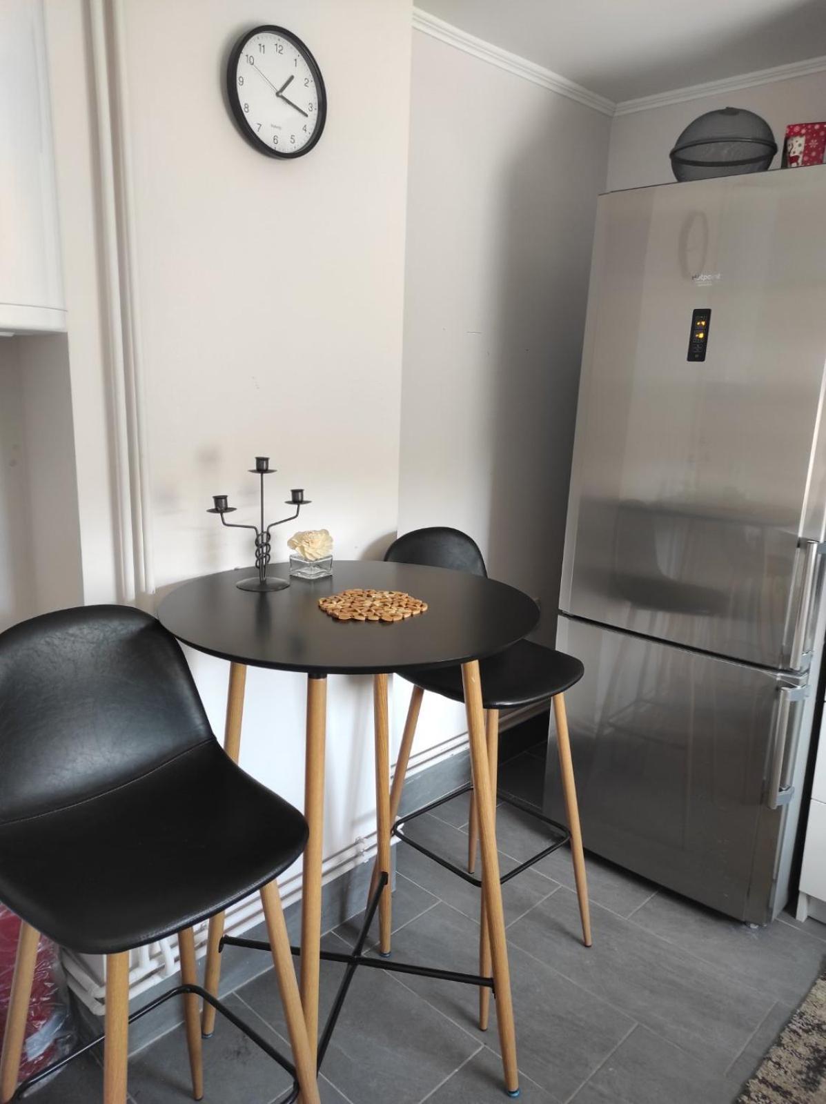 سميديريفو Vila Mila Riverside Apartments الغرفة الصورة